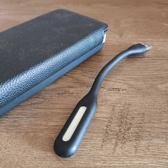 Преносима гъвкава LED лампа с USB захранване