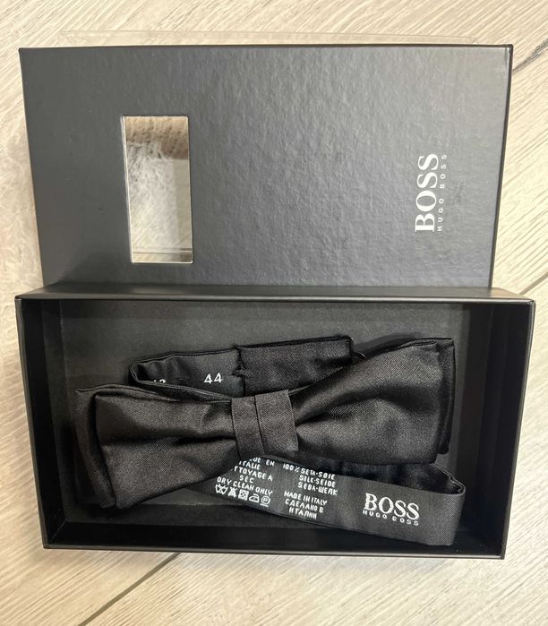 HUGO BOSS Черна копринена папийонка, Коледен подарък за мъже