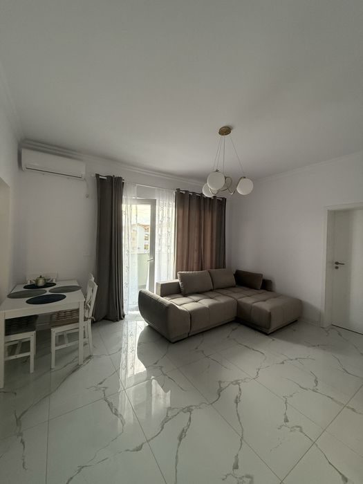 Apartament de închiriat