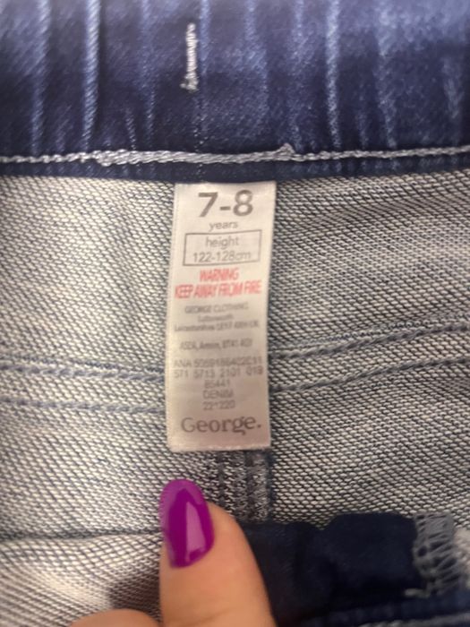 Pantaloni scurți de blug