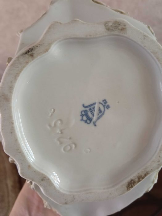 Немецкая статуэтка дама с цветком