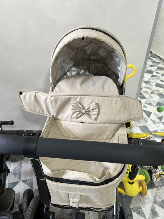 Продам коляску в идеальном состояние