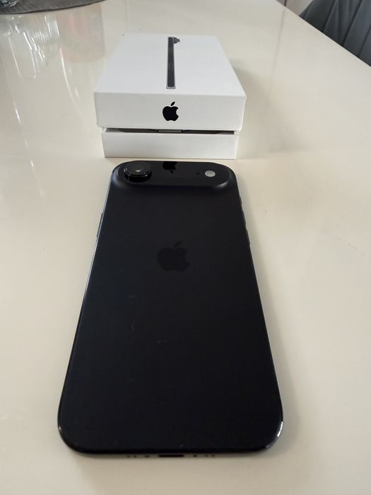 Vand iphone air nou,256gb,garantie 2 ani.
