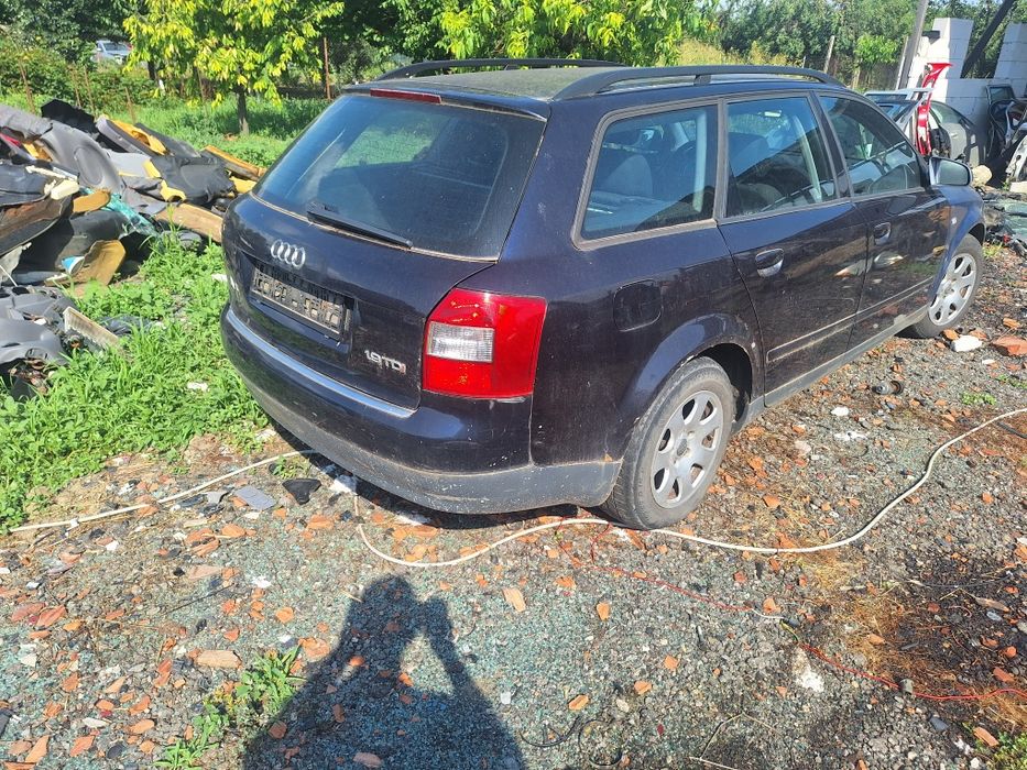Dezmembrez audi a4 b6 1.9 tdi