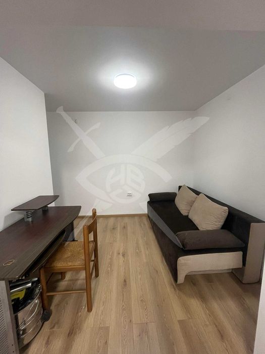 Дава се под наем Етаж от къща в Варна, Колхозен пазар - 65 кв.м за 500 € - Снимка #3