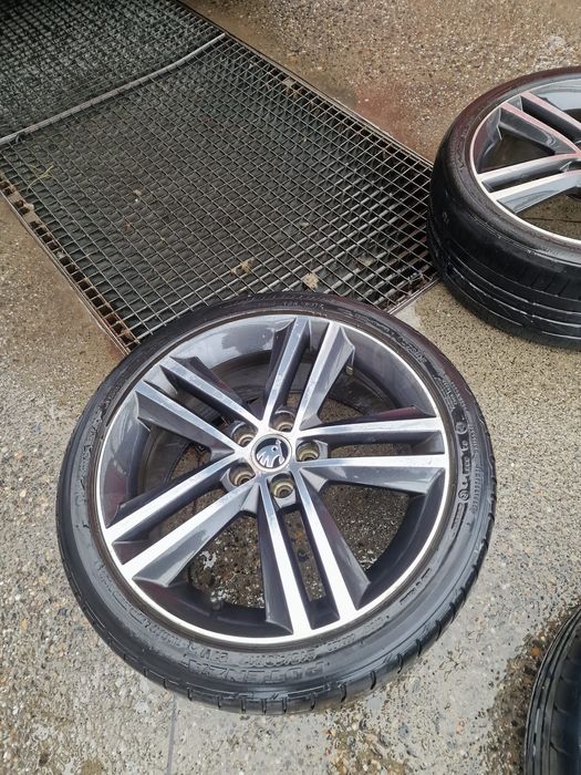 Jante Skoda 5x100 cu anvelope de vară