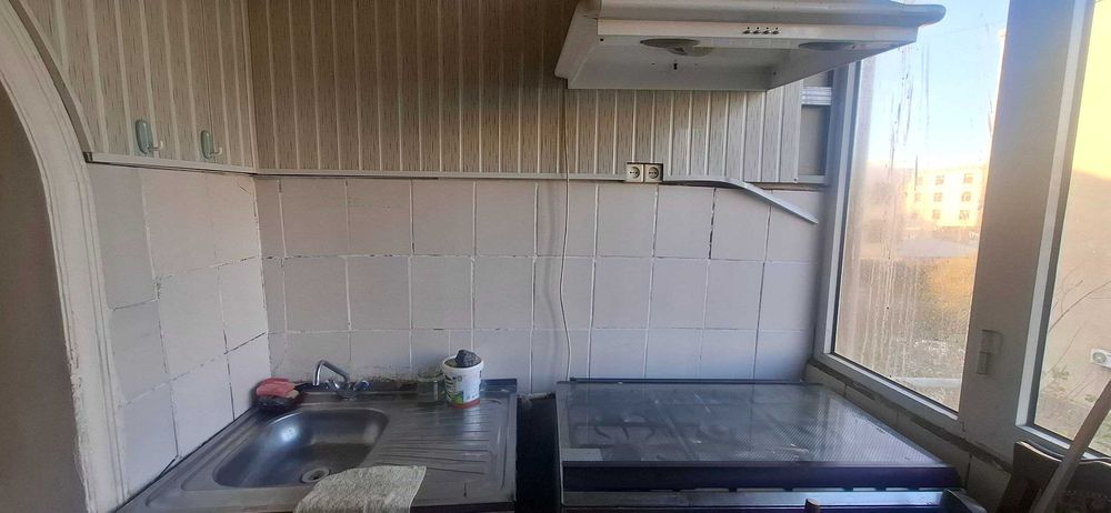 ijaraga 2 xonalik kvartira beriladi.OR: Dinamo,7-go'zal