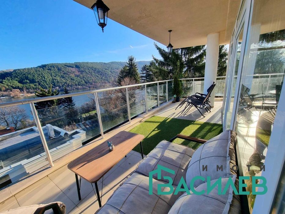 Продава се Многостаен апартамент в София, Център - 159 кв.м за 2310 €/кв.м - Снимка #9