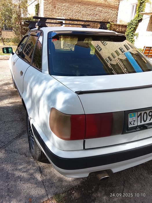 Продам Audi 80 B4