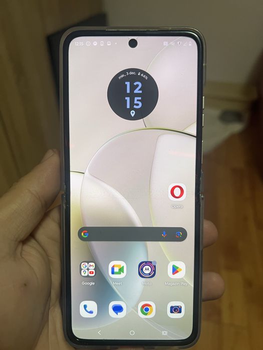 Vand mototola Razr 40