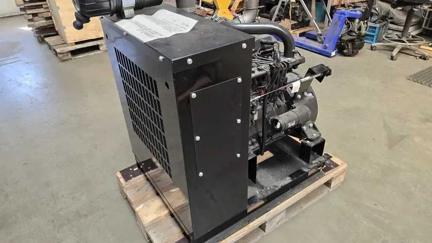 Motor Cummins B3.3T – 45–63 kW / 2200–2600 rpm – compatibil Bobcat S175, JCB 520, Terex