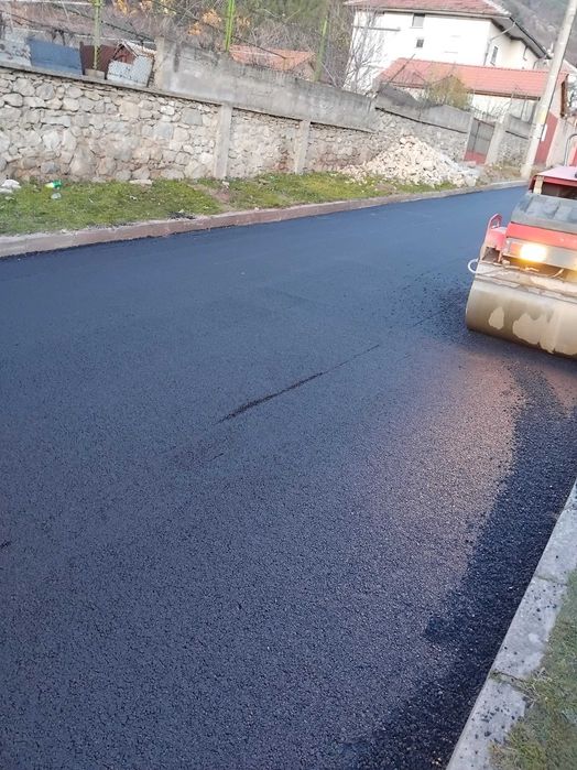 Асфалтиране с потготвяне на терен на изгодни цени