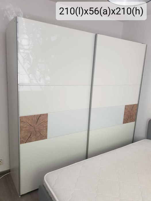 Sifonier modern cu usi glisante 210x210 cm
