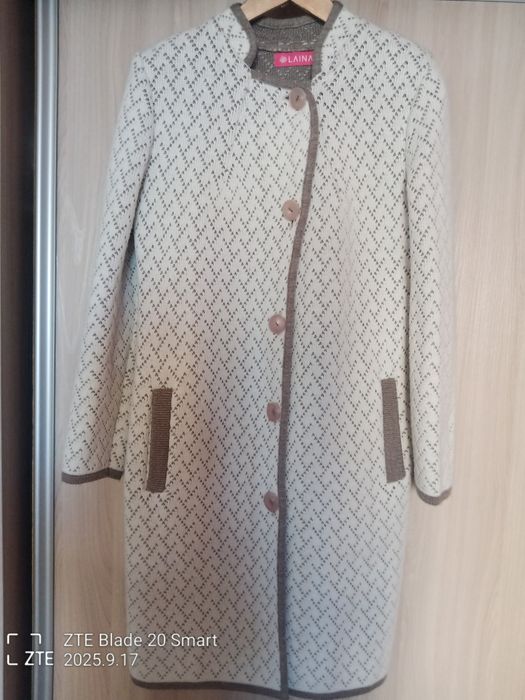 Продам вязаное пальто