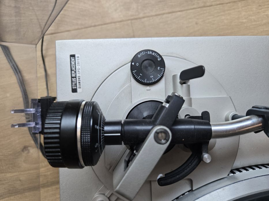 Грамофон Technics SL-Q2