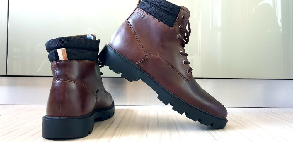 Hugo Boss Leather  / 45/29 - 29.5 см. НОВО! ОРИГИНАЛ! Мъжки Обувки!