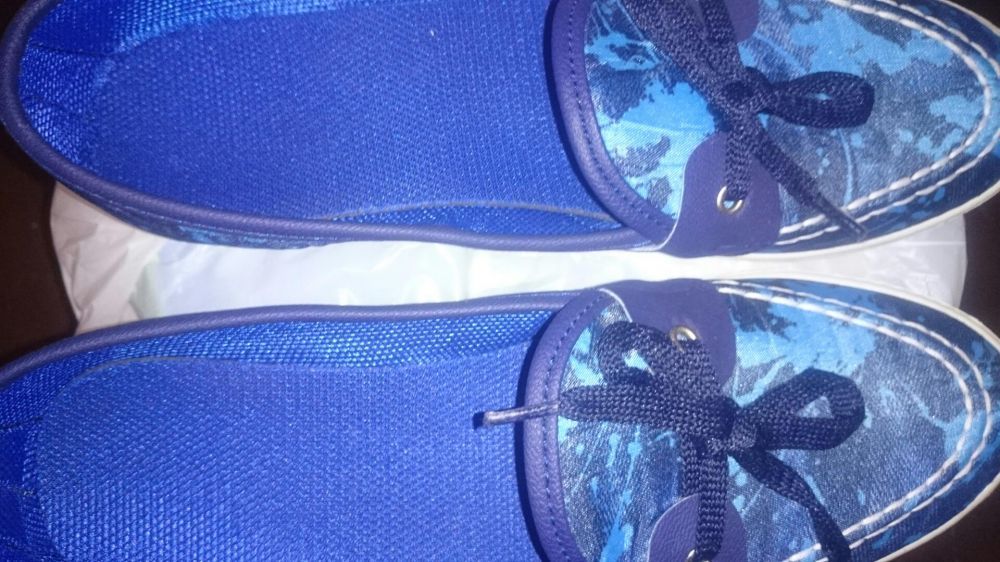 Нови обувки четри чифта