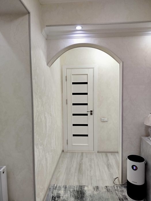 Продаётся мансарда.Партьезд