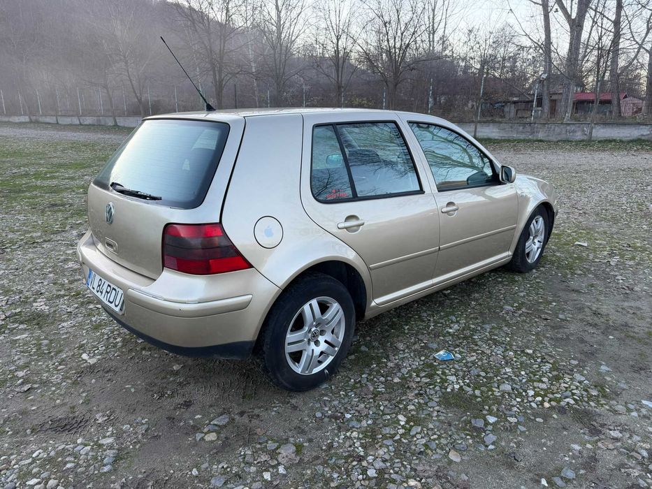 Volkswagen Golf 4