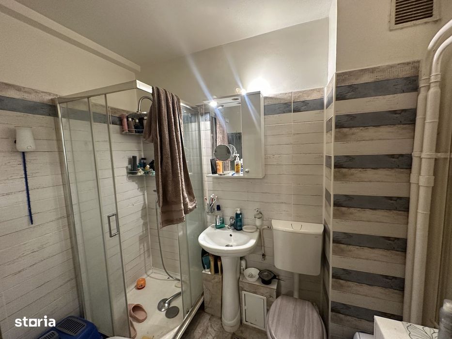 Apartament 2 camere decomandat, 49 mp, 10 minute de metrou Brâncoveanu — fotografia 3