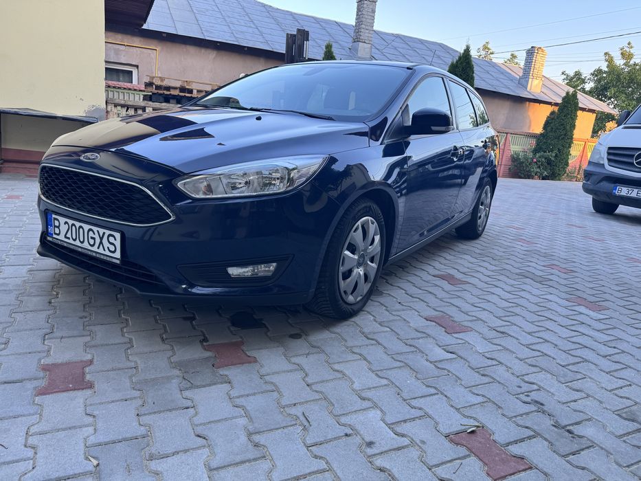FORD Focus 2015 — imagine 3
