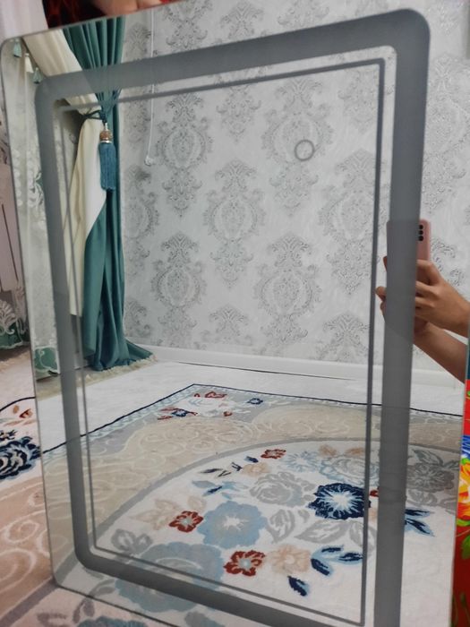 Зеркало  9000 тг