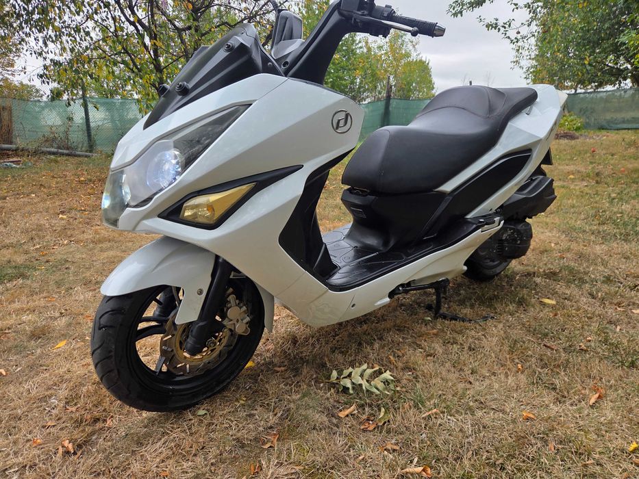 Scuter Daelim S3 125cc