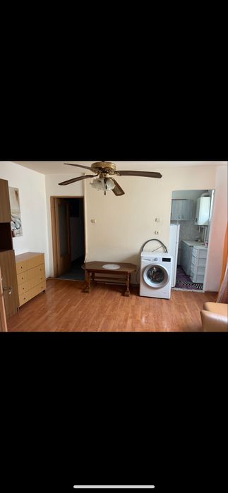inchiriez apartament doua camere central