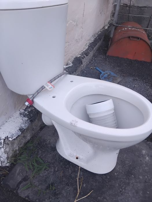 Продается Унитаз бу