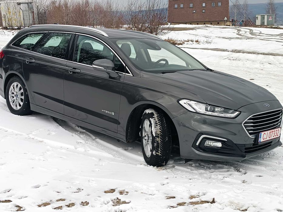 Ford Mondeo Hybrid Kombi