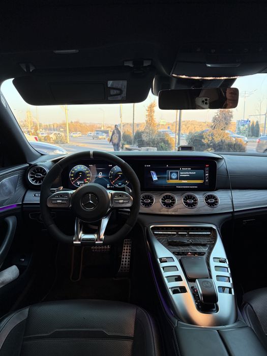 Mercedes GT sotiladi