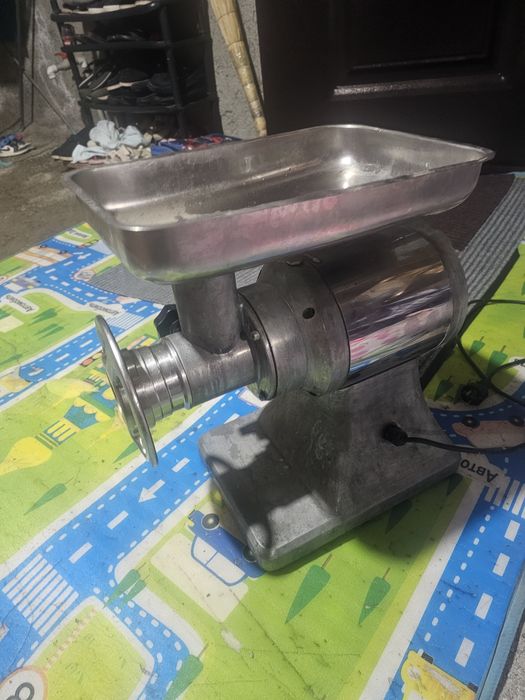 Продам мясорубка