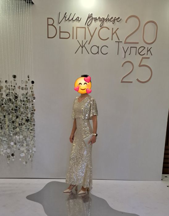 Продаётся вечернее платье