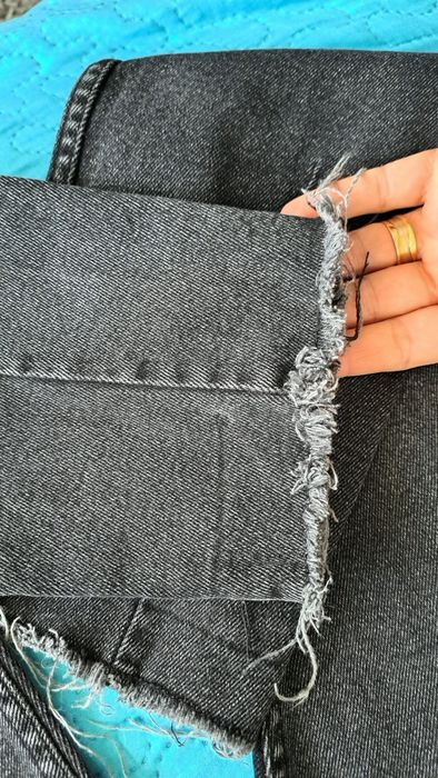 Blugi pentru barbati