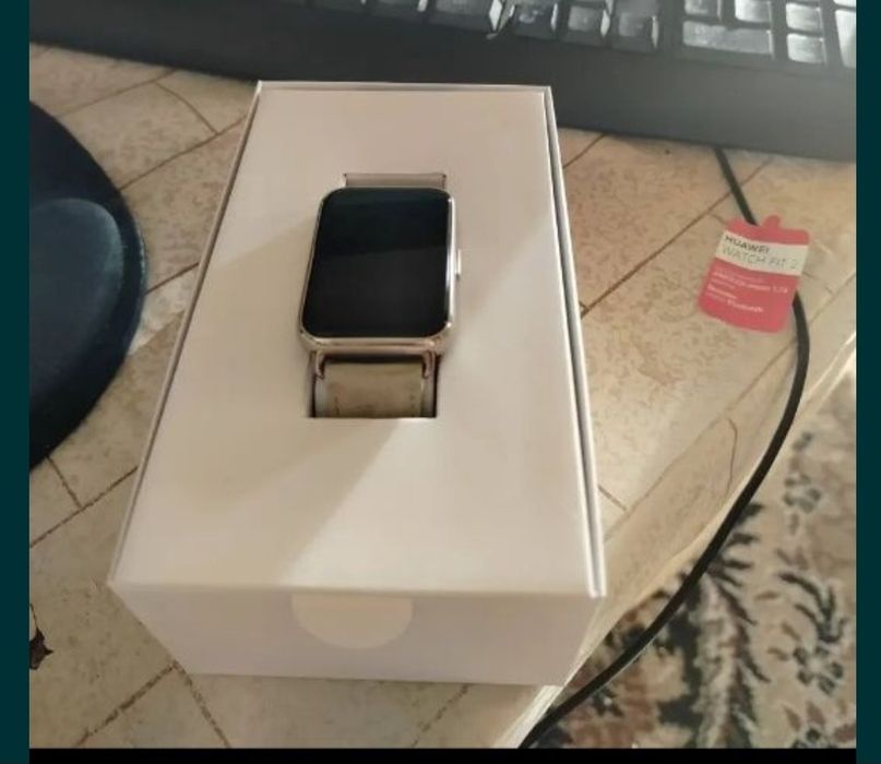 Смарт часы Huawei Fit 2