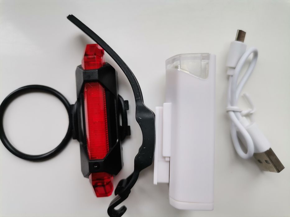 Lanternă + Stop bicicleta Reincarcabil USB