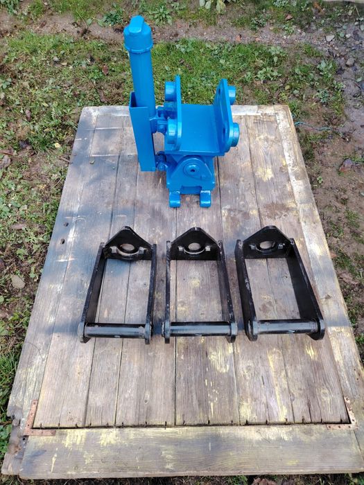 Cupla rapida hidraulica cu inclinare/ powertilt pentru miniexcavatoare