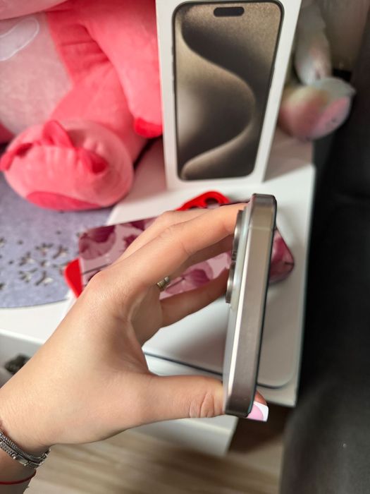 Vând Iphone 15 Pro max