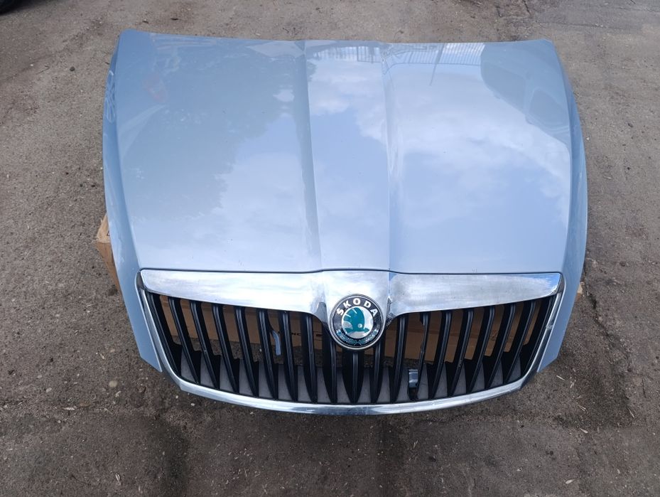 Преден капак Шкода Октавия 2011г / Skoda Octavia