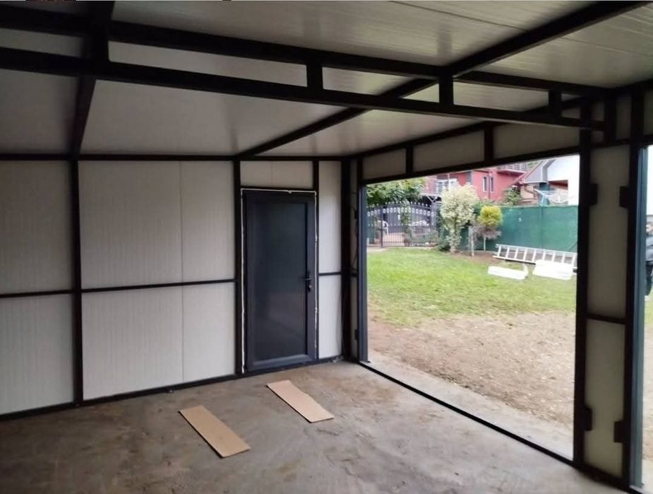 Garaj standard din panouri sandwich 6x6m
