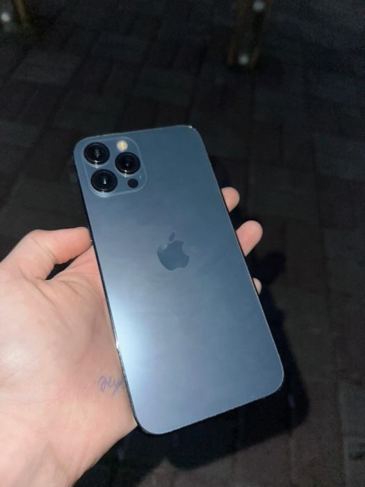 Обмен iPhone 12 pro max