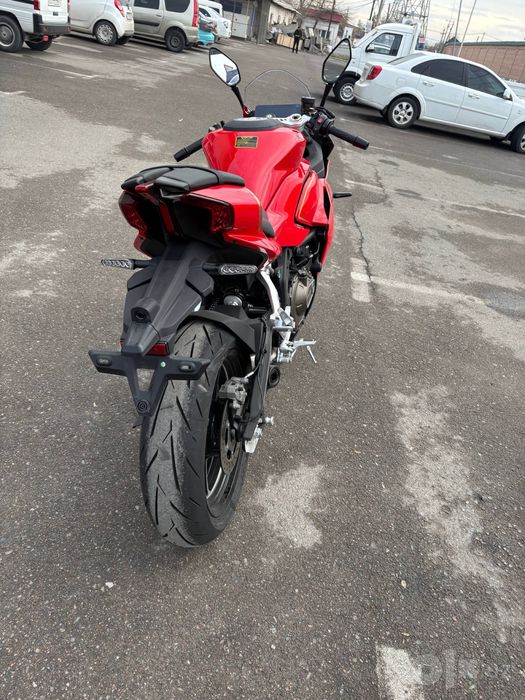Мотоцикл Qj moto 421 4 цилинлра