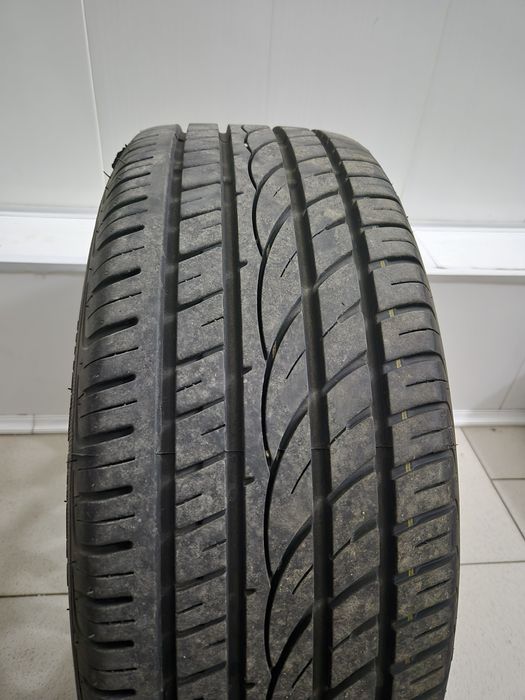 Продам комплект резины с дисками.и