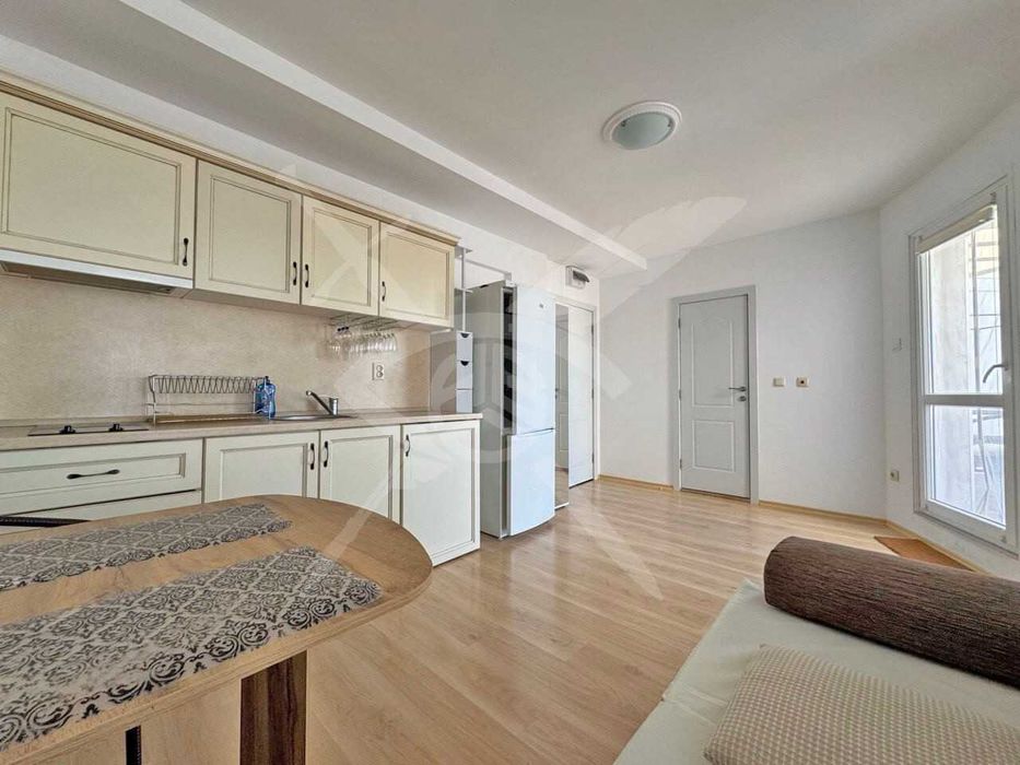 Продава се Двустаен апартамент в к.к. Слънчев бряг - 86 кв.м за 977 €/кв.м - Снимка #3