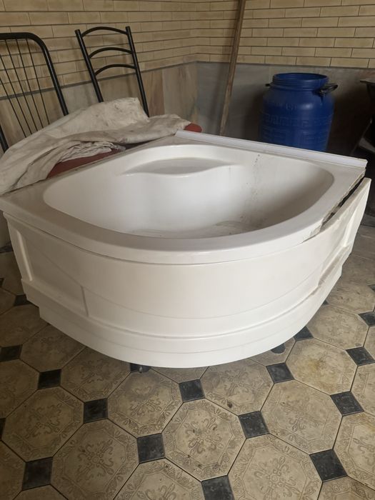 Срочно продается ванна