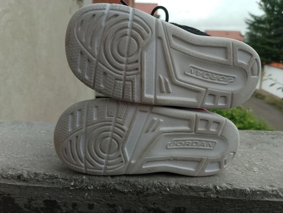Jordan Max Aura, номер 25