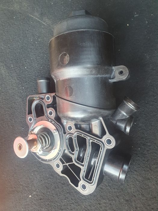 Termostat cu carcasa Filtru Ulei Motor, Audi-VW.A6, A7, A8, Q5, Q7,
