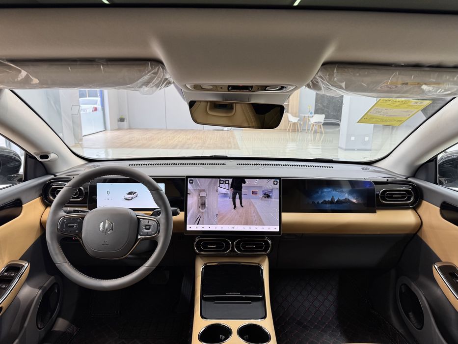 Leapmotor C01 525,625 Km Elektr 2026 Full Dop Opsiya 3 - Yil Kafolat