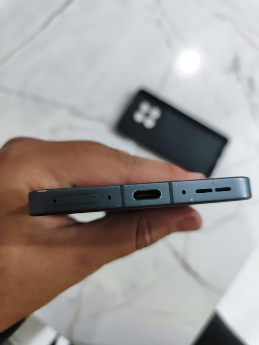 Продам Oneplus 13R