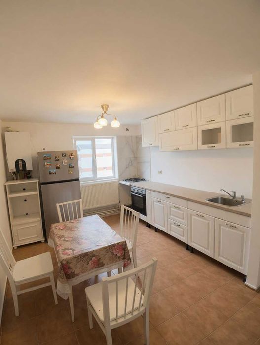Apartament de vanzare 2 camere zona Cetate Str.Toporasilor